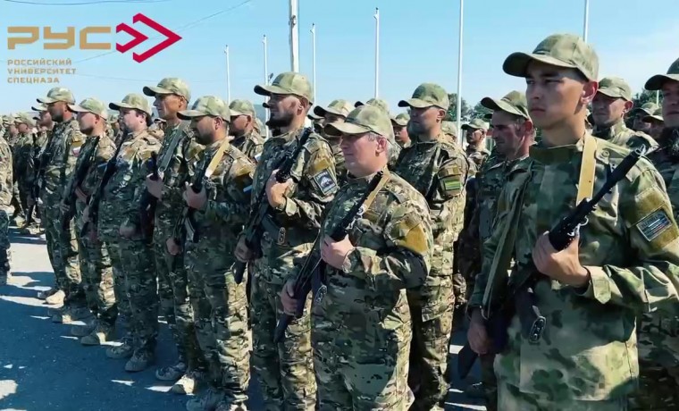 В Российском университете спецназа 60 добровольцев приняли присягу