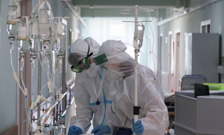 За сутки в России выявили 9 270 заразившихся коронавирусом