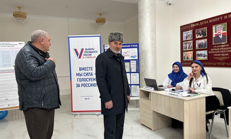 Ахмед Усмаев: Люди приходят на избирательные участки семьями