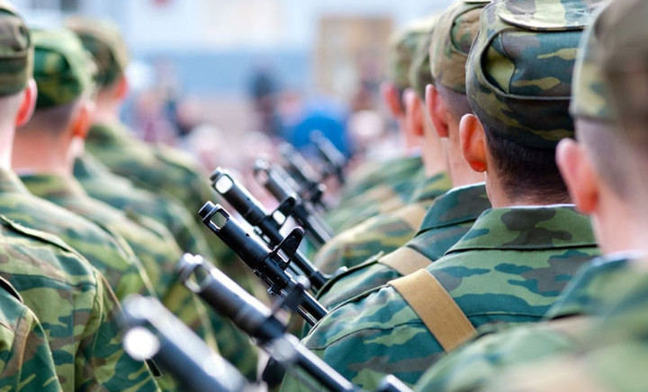 В России отменили возрастной предел для первого контракта на военную службу