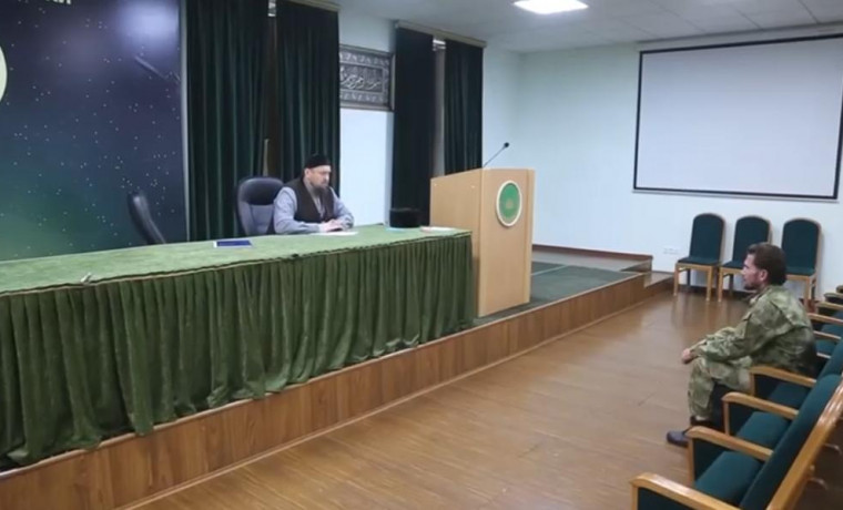 Двое добровольцев приняли ислам перед отправкой на Украину