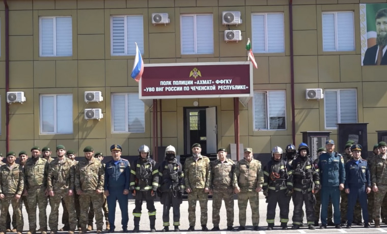 В Грозном Росгвардия и МЧС провели тренировку по ликвидации условного пожара