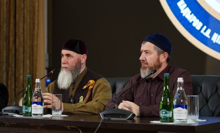 ЧГУ им. А.А. Кадырова посетил Муфтий ЧР Шейх Салахь-Хаджи Межиев