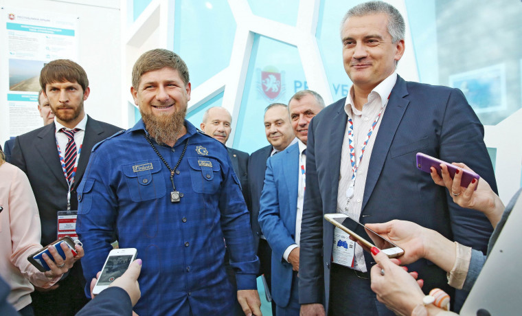 Рамзан Кадыров поздравил Сергея Аксенова с днем рождения