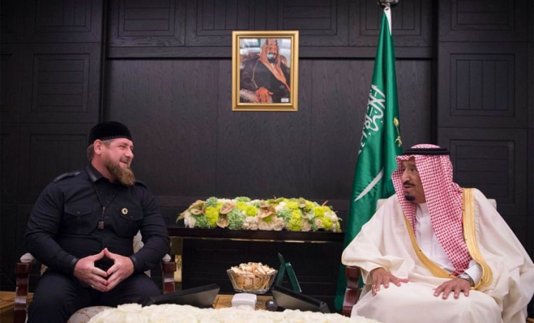 Рамзан Кадыров поздравил короля Саудовской Аравии и население КСА с Днем провозглашения Королевства