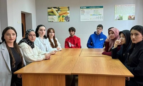 В ЧГУ им. А.А. Кадырова прошли мероприятия, посвященные Дню интернета
