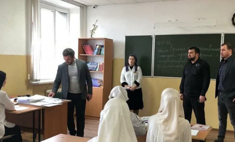 В ЧР продолжается мониторинг деятельности колледжей