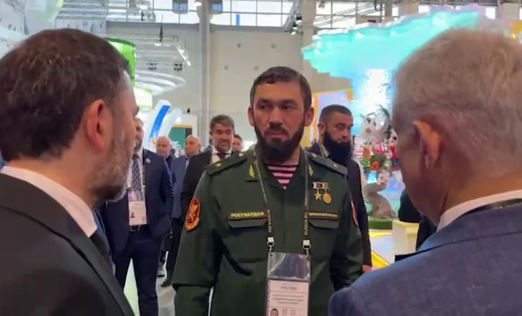 Магомед Даудов вместе с делегацией из ЧР принял участие в пленарной сессии