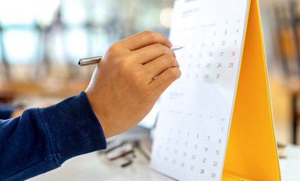 Жителей России предупредили о шестидневной рабочей неделе