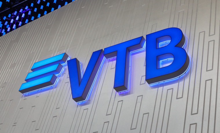 ВТБ: в феврале россияне сохранили тренд на накопления