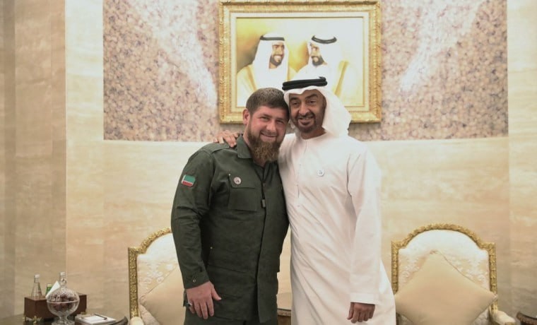 Рамзан Кадыров поздравил жителей ОАЭ с Днём независимости