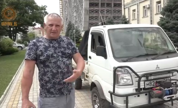 Уроженец Татарстана подарил бойцам из ЧР модифицированный вездеход