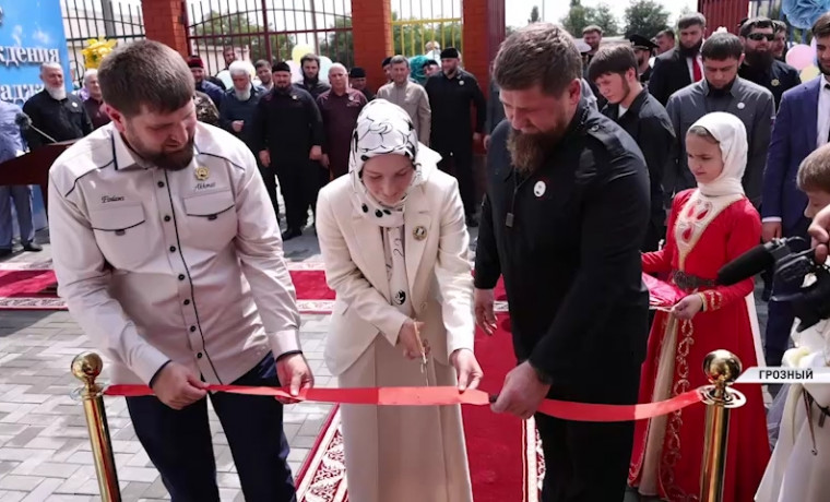 В Грозном состоялось открытие сотого детского сада на 140 мест