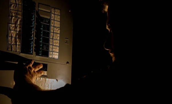 В отдельных районах ЧР 10 декабря временно отключат электроэнергию