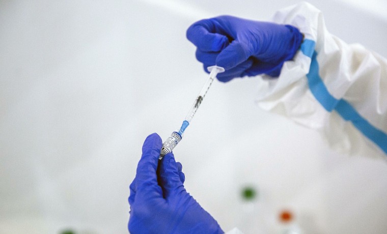 Вопрос о допуске иностранных вакцин от коронавируса на российский рынок не обсуждается