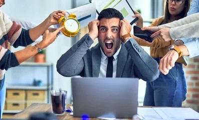 SuperJob выяснял, кому руководители чаще прощают ошибки