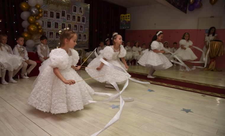 Выпускной бал для воспитанников дошкольного учреждения Росгвардии состоялся в Грозном