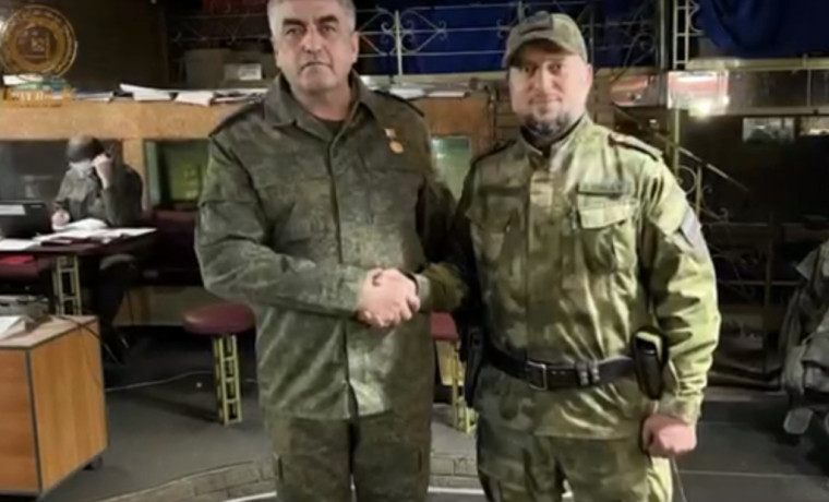 Глава ЧР наградил орденом Кадырова Эседуллу Абачева