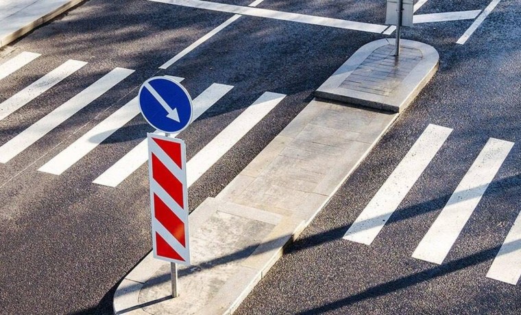 Дороги в Грозном делают безопасными для пешеходов и водителей