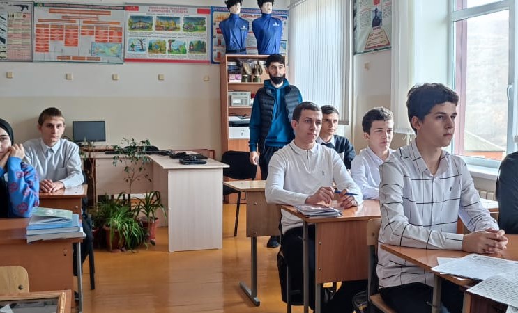 «Киноуроки в школах России» посетили более 3 тысяч школьников ЧР