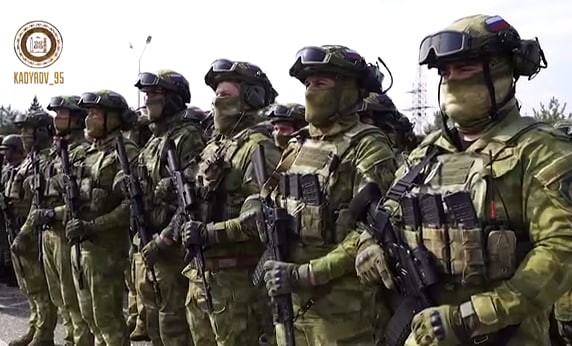 Рамзан Кадыров представил нового командира 94 полка оперативного назначения Росгвардии