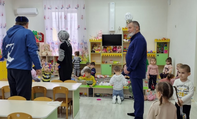 Активисты «Партийного десанта» продолжают мониторинг строительства социальных объектов